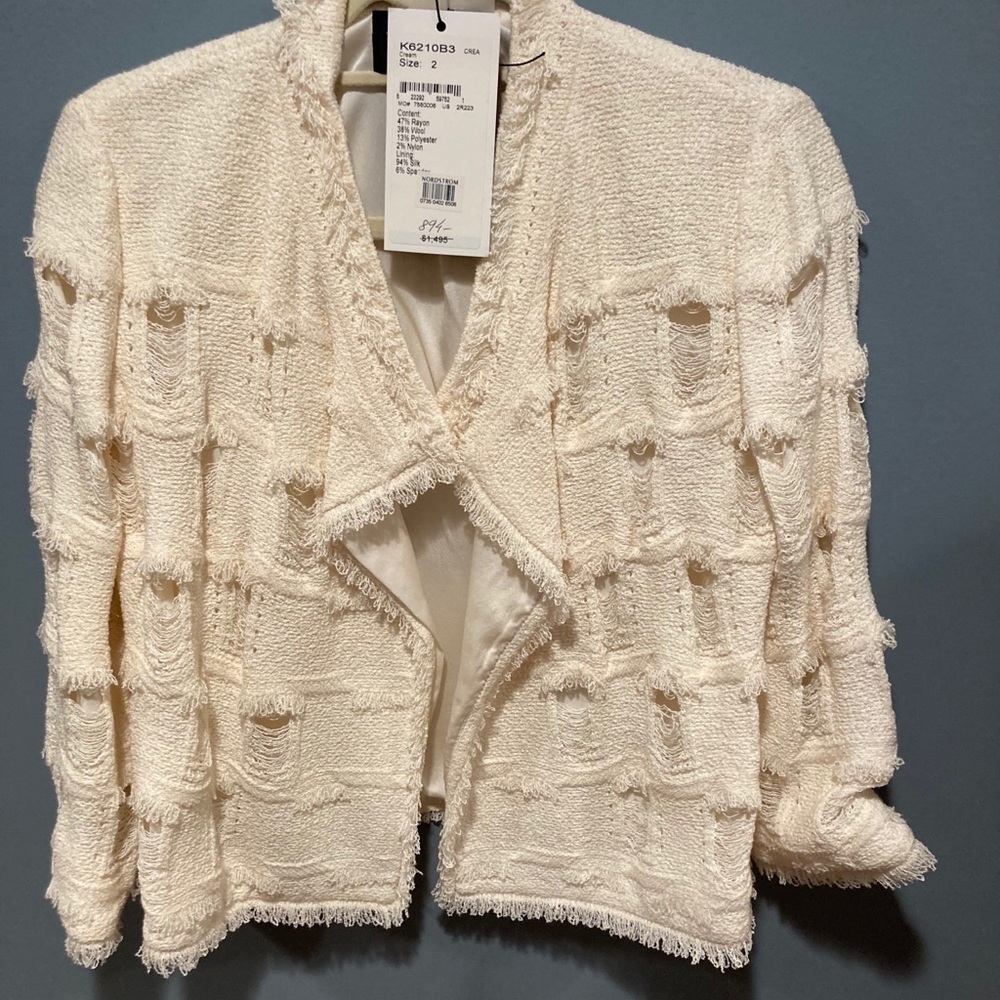 NWT St. John Couture white ruffled jacket size 2 - Picture 10 of 10